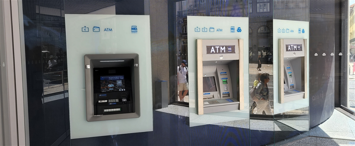 Portugal-Bank-ATMs.png